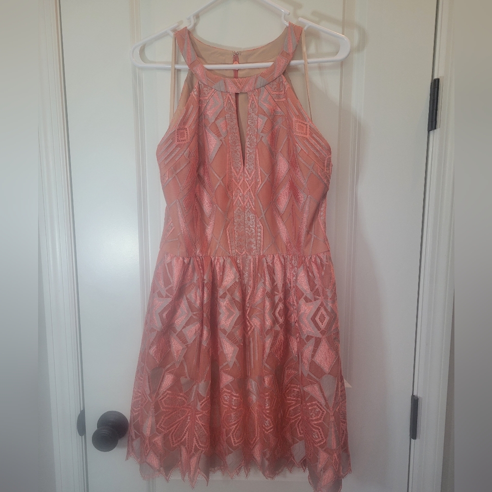BC BG MAX AZRIA designer cocktail party dress Fully lined Coral Size 10 EASTER
